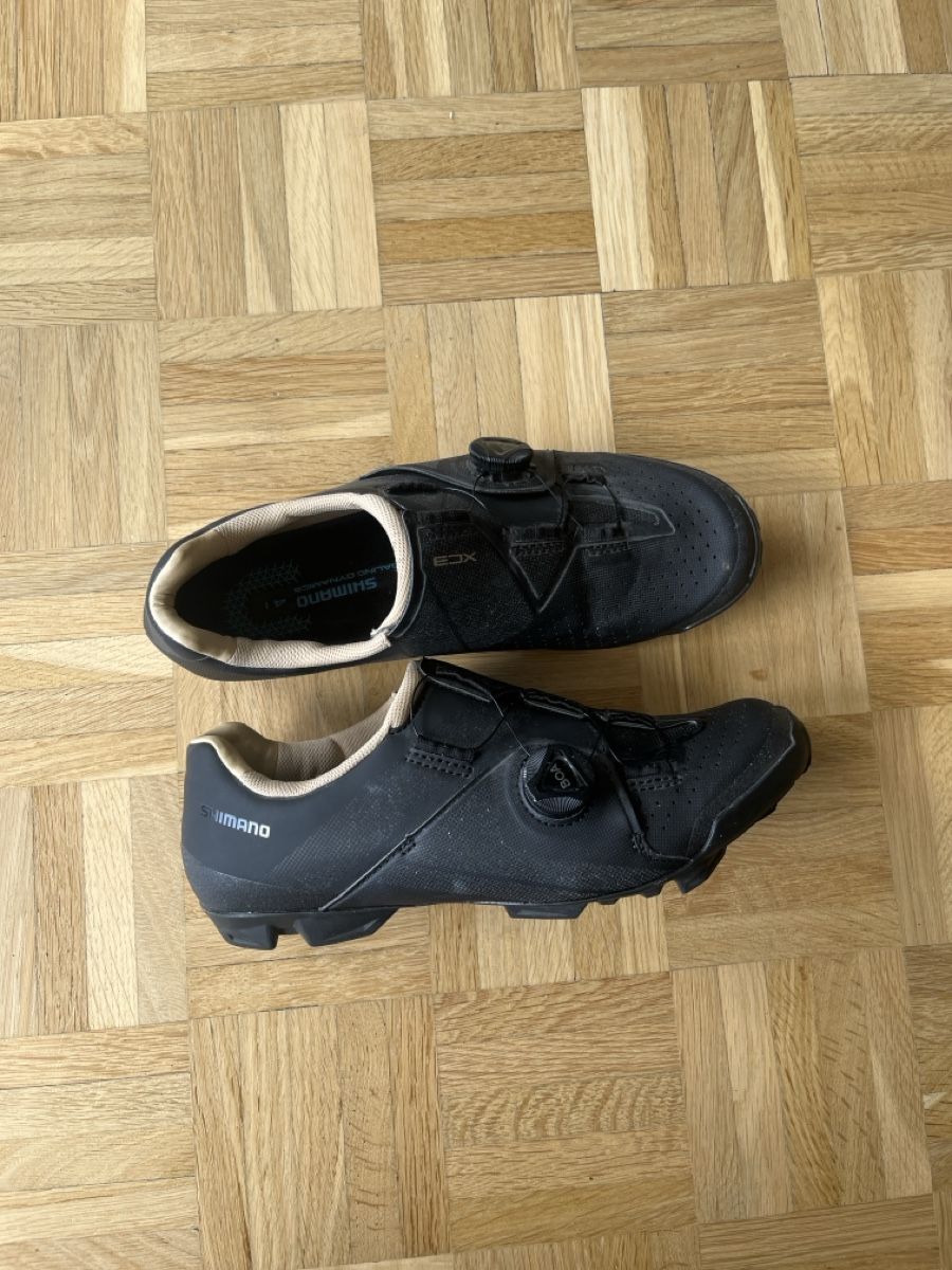 Shimano Damenschuhe: Chaussure vélo Shimano XC3 – Gebraucht aus Biel/ Bienne von ste_t2dj