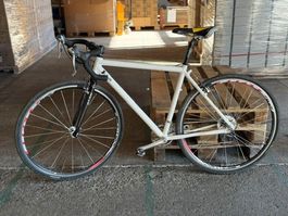 Rennvelo 1st Cycle weiss gebraucht