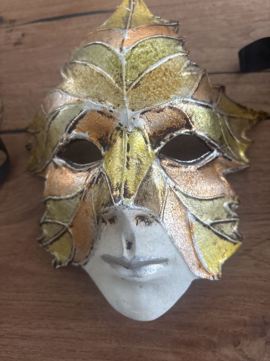 Masken: 3 Venezianische Masken, Karneval – Gebraucht aus Kriens von Wundertuete17 2
