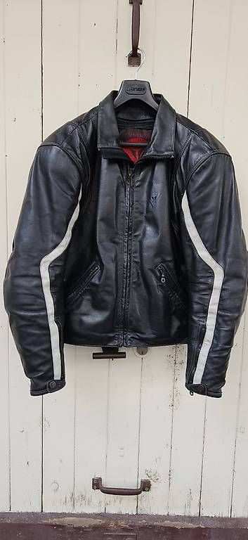 Jacken: Blouson cuir Dainese – Gebraucht aus Genève von per_9d9r