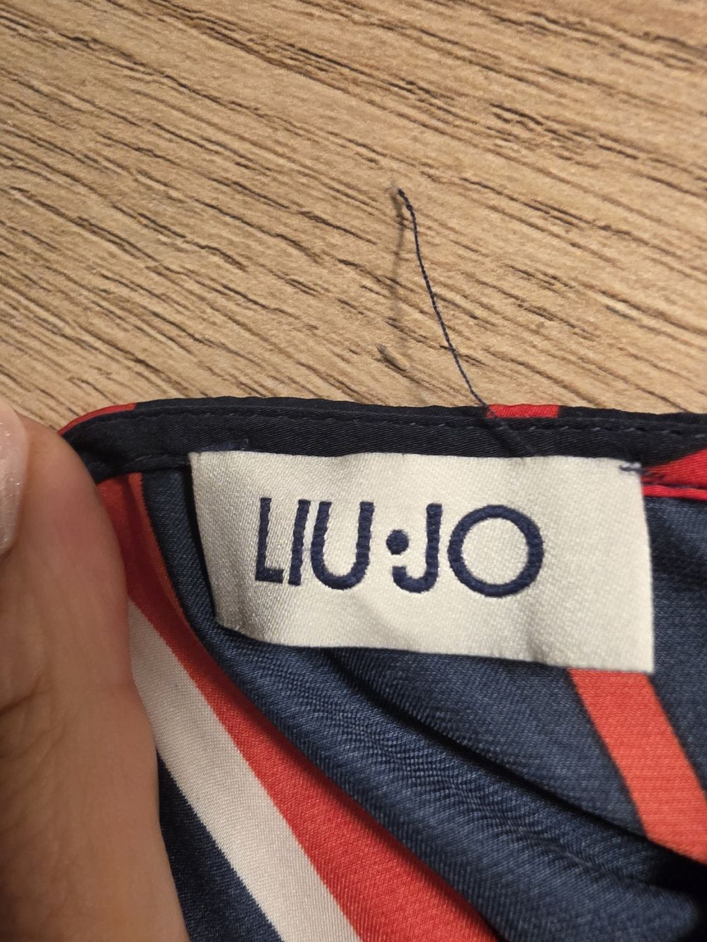 Liu Jo Blusen: Damen Bluse Liu Jo gestreift – Gebraucht aus Binningen von Daja75 4
