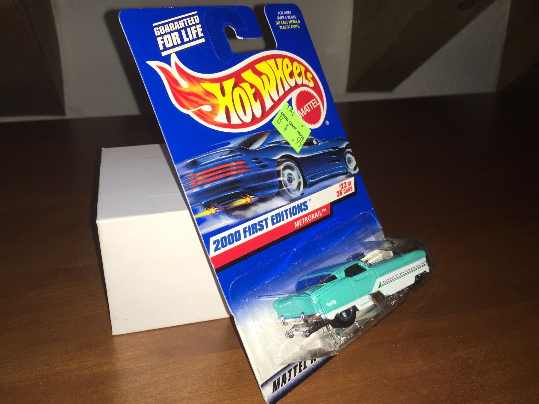Hot Wheels Modellini d'auto: Metrorail 1/64 Hot Wheels 2000 First Editions Vintage – Nuovo (secondo la descrizione) da Wohlen AG venduto da PrivatSammlung 1