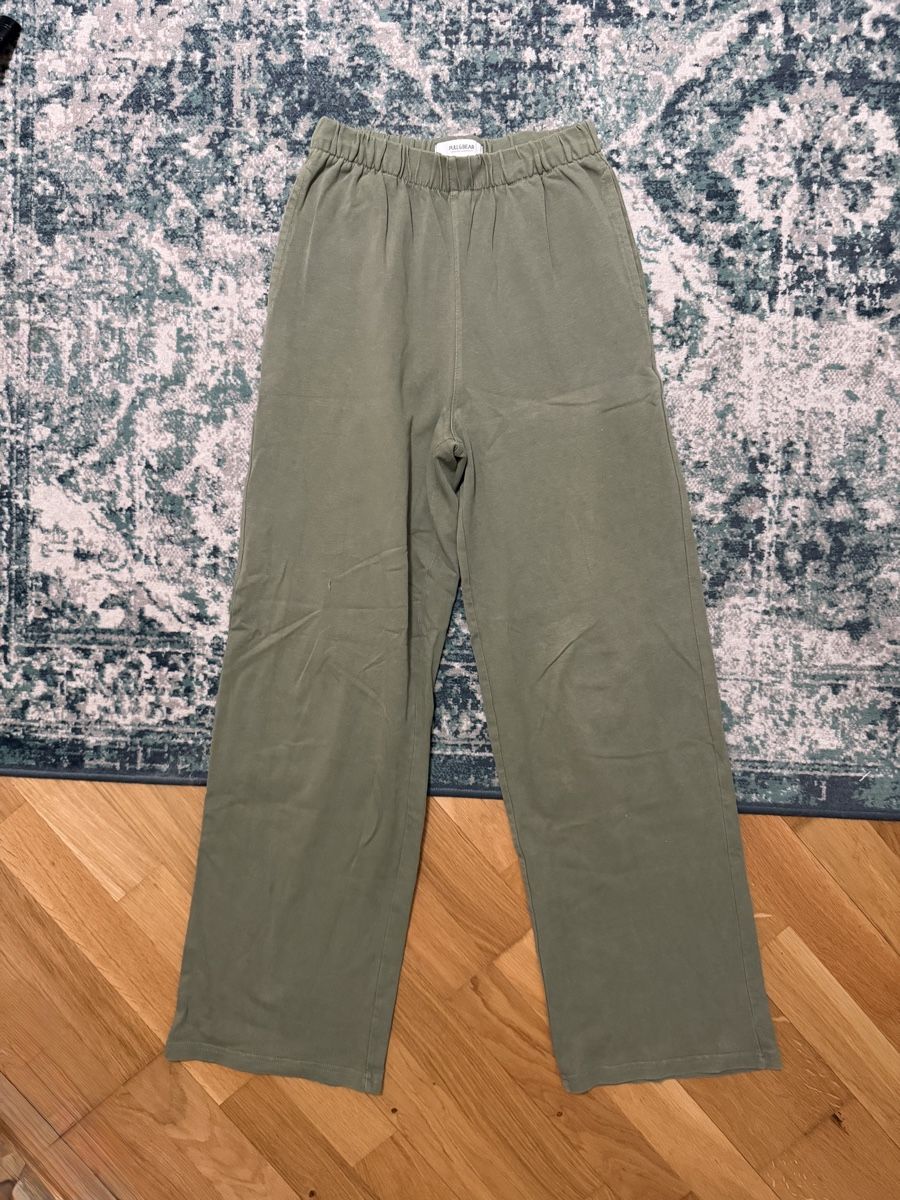 Pull&Bear Pantalons: Pantalon Large Lounge Cosy Pull&Bear – D'occasion à Cortaillod par Glltn.leane 3