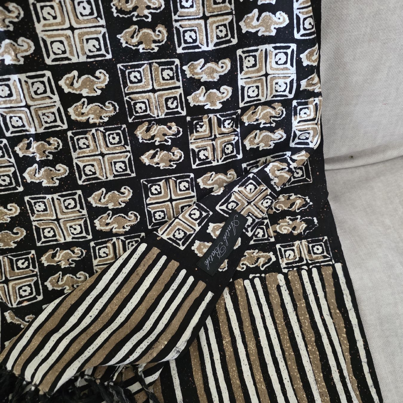 Tissus: Antik Batik  Strand-Sarong Geometric Pattern Black Beige – Neuf (Voir description) à Zollikofen par Tamyru77 1