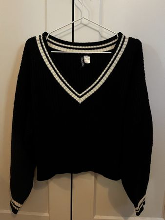 Damen Pullover Divided schwarz weiss