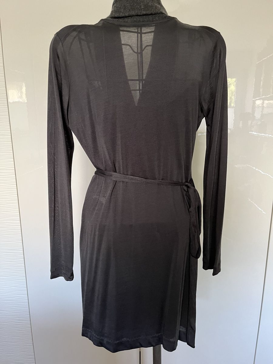 Hugo Boss Vestiti: Robe grise Hugo Boss – Nuovo (secondo la descrizione) da St. Prex venduto da Nikolletta 2