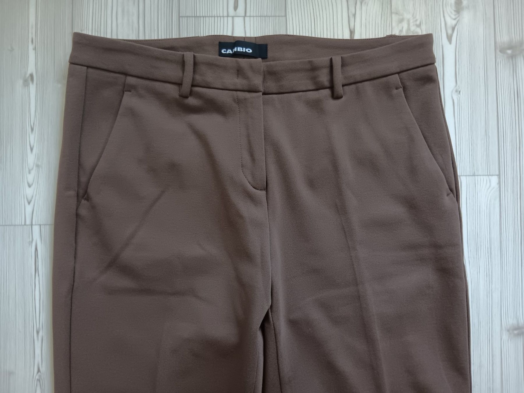 Cambio Pantaloni: CAMBIO Pantalon / Hose taille / Grosse M – Usato da Cossonay-ville venduto da Super-Price-Quality 1