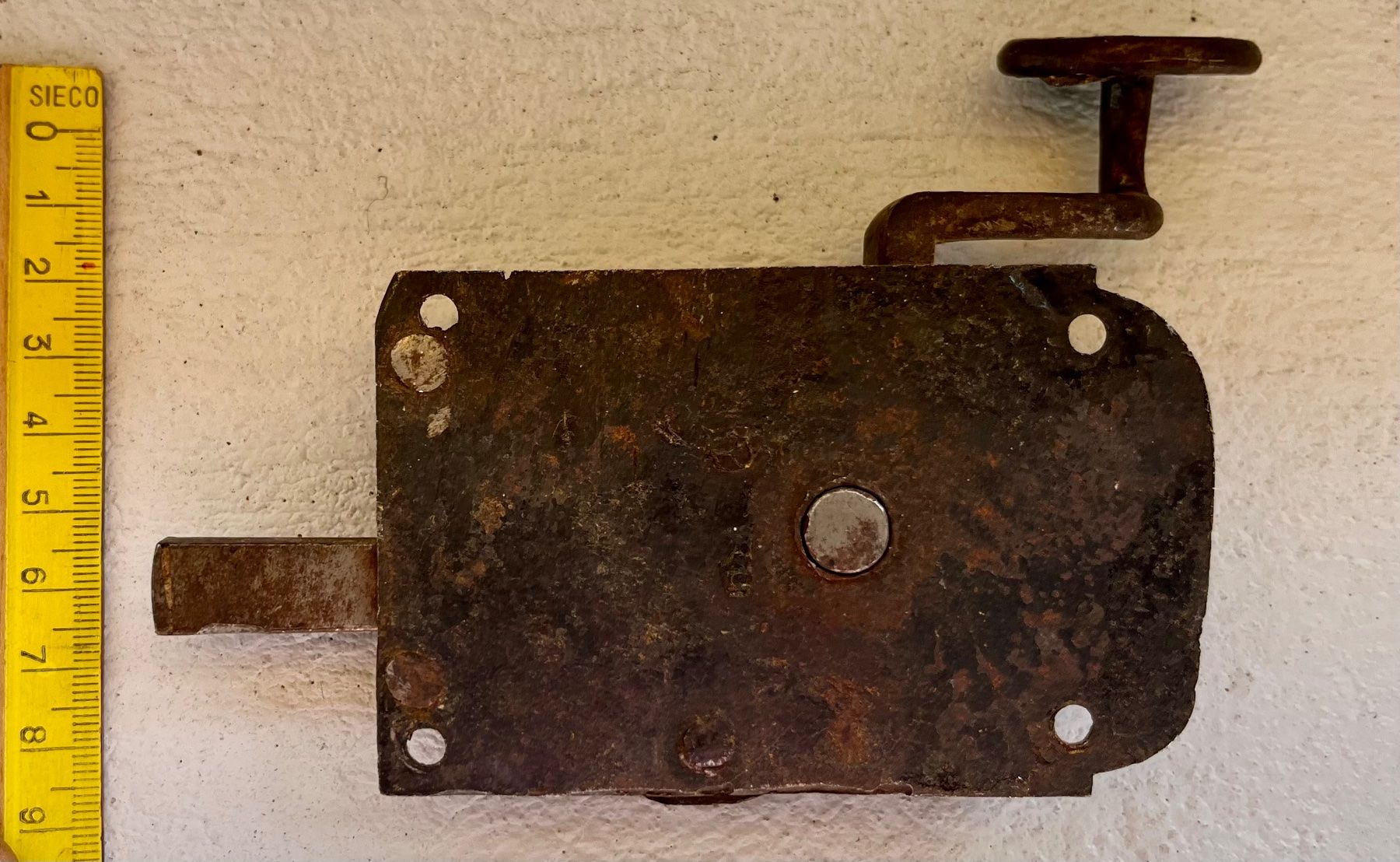Lucchetti: Türschloss antik funktionsfähig – Usato da Ostermundigen venduto da DaxKarten-75 1