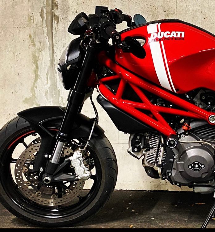 Ducati monster deals 796 custom