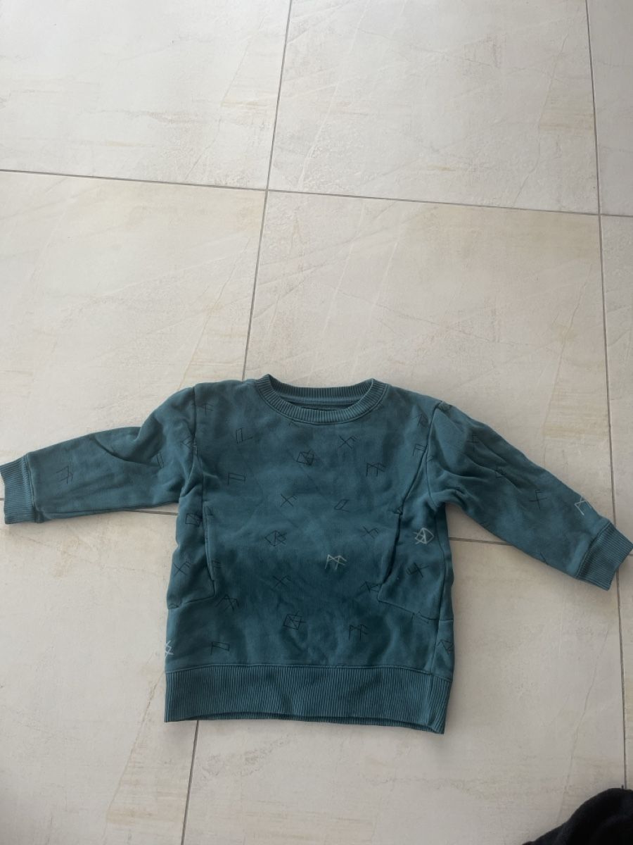Name It Lotti & Set di vestiti: Lot vêtements 2-4 ans – Usato da Villars-sur-Glâne venduto da jen_q9v8 4
