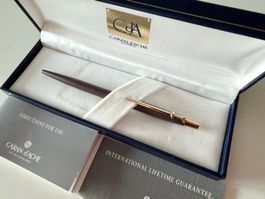 CARAN D'ACHE Madison brun mat, stylo-bille avec box +papiers