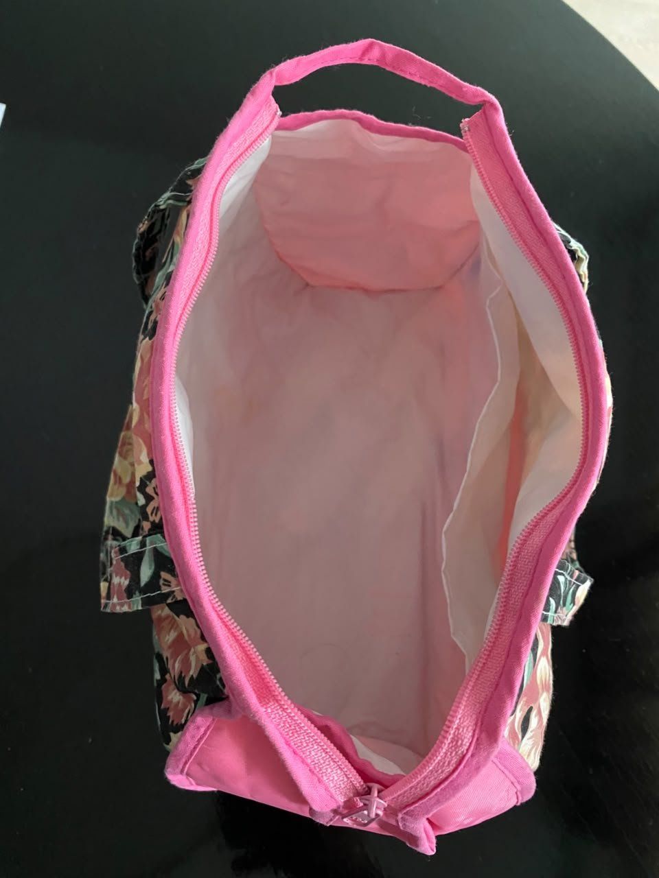 Taschen für Damen: Kosmetiktasche Blumenmuster pink Stoff – Gebraucht aus Zumikon von pat_m55d 2