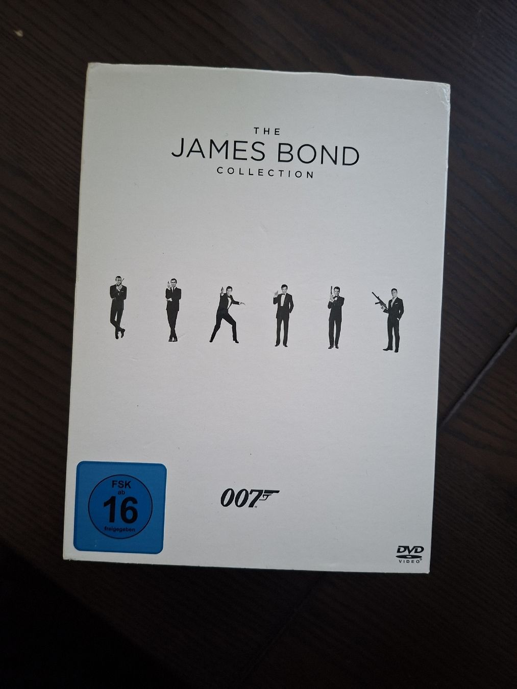 Alle DVDs: James Bond DVD-Kollektion – Neu (gemäss Beschreibung) aus Bern von las_l22c
