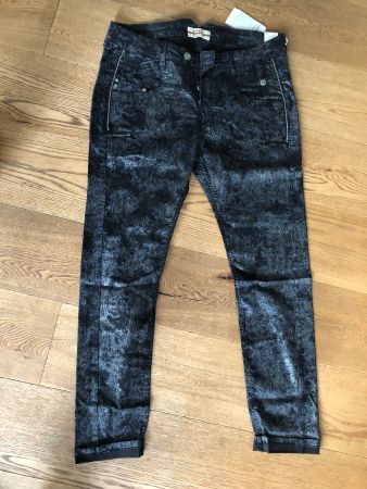 Hose, Gang,  //NEU// 32