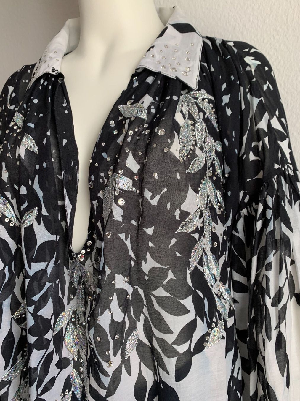 Blusen: Blumarine Bluse – Neu (gemäss Beschreibung) aus Winterthur von 19.19 5