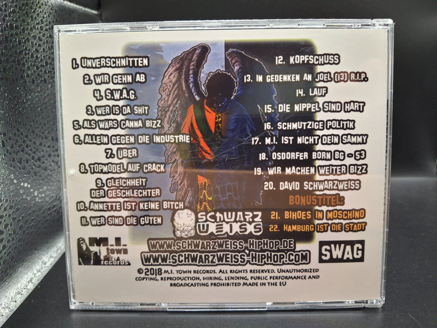 CD: Schwarz Weiss – SWAG – Usato da St.Gallen venduto da jalamusic 1