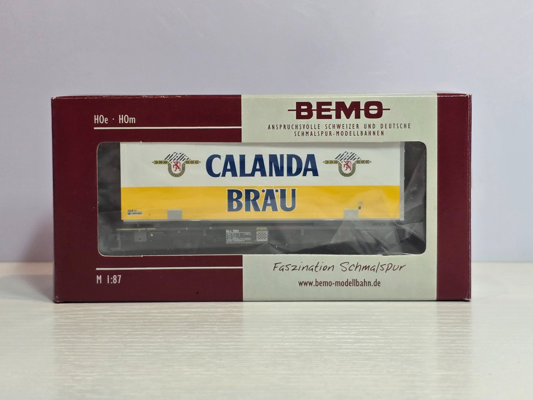 Bemo Modellini di ferrovie: Bemo, 2269124, RhB, Lb-v, Containerwagen, Calanda Bräu, neu – Nuovo e nell'imballaggio originale da Kloten venduto da Nicola2