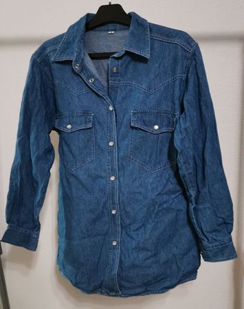 Stylisches Jeanshemd Grösse S