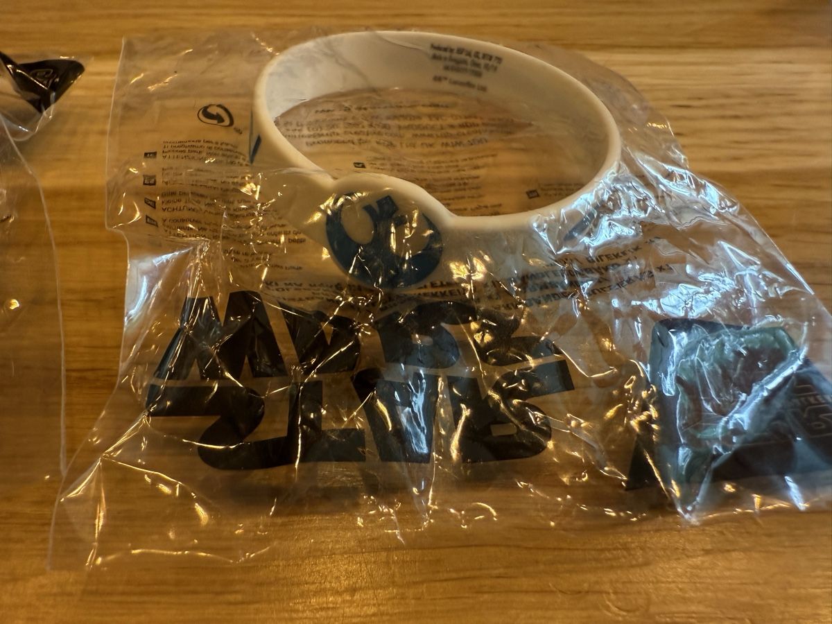 Star Wars Giocattoli: Star Wars Merchandise – Nuovo e nell'imballaggio originale da Diegten venduto da Guettler01 1