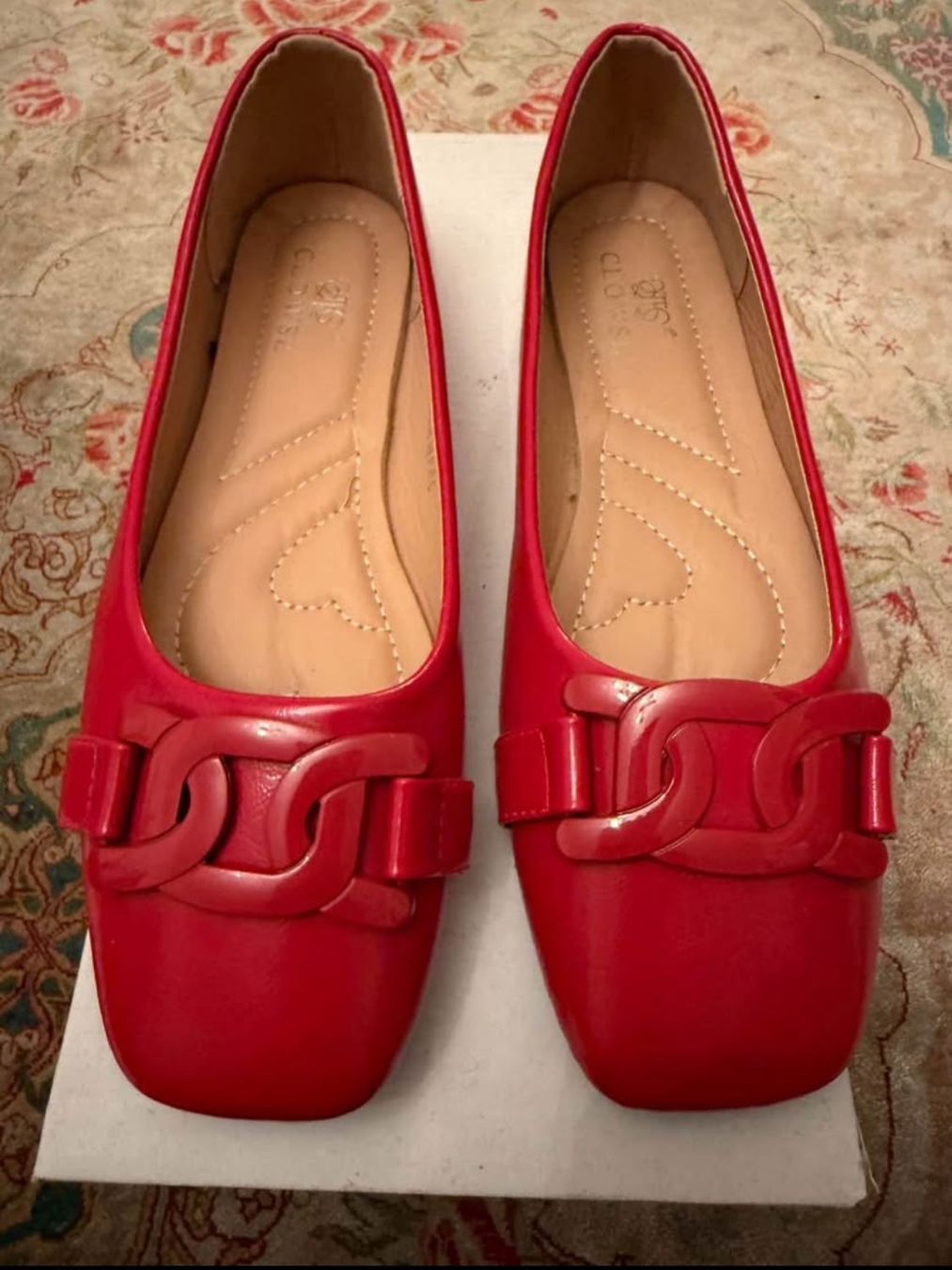 Scarpe da donna: BALLERINES ROUGES – Usato da Neuchâtel venduto da ass_gdc7
