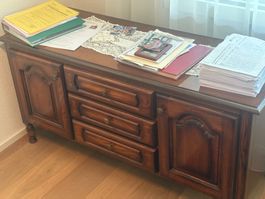 Sideboard aus Holz dunkelbraun mit drei Schubladen gebraucht