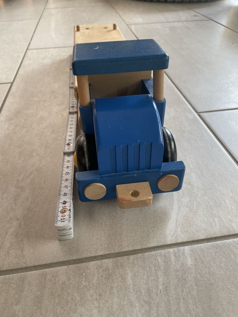 Giocattoli: Holz Lastwagen  – Usato da Ennetbaden venduto da Mentos07 3