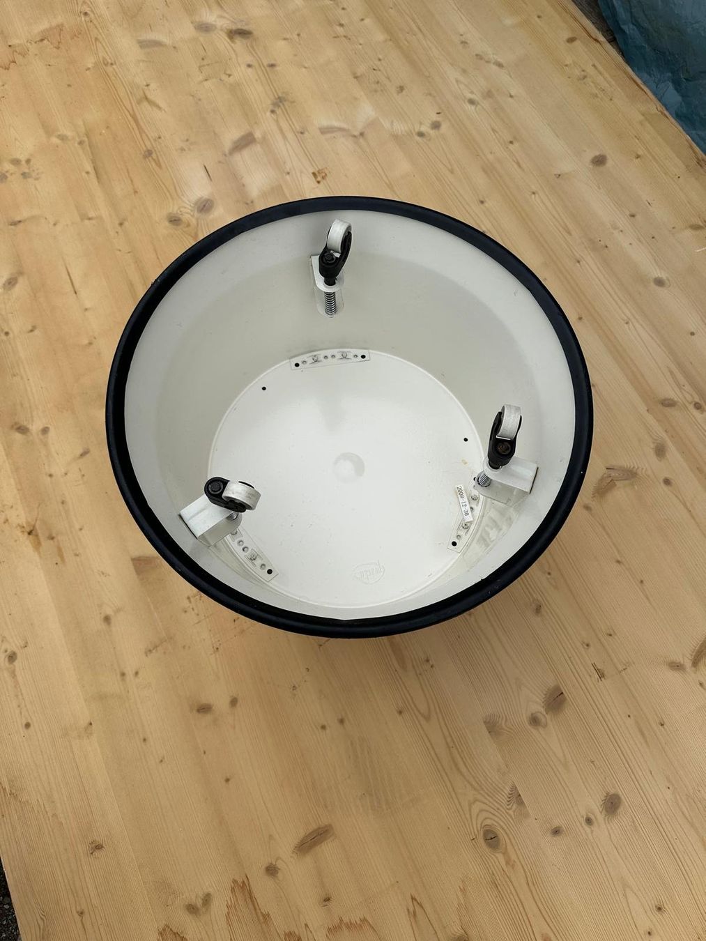 Hocker: eurokraft pro Rollhocker – Gebraucht aus Spreitenbach von Space_X 4
