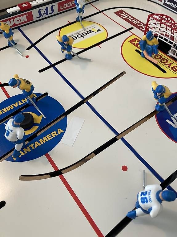 Stiga Jeux: Stiga Eishockey mit Ständer – D'occasion à Urdorf par Rose.14 2