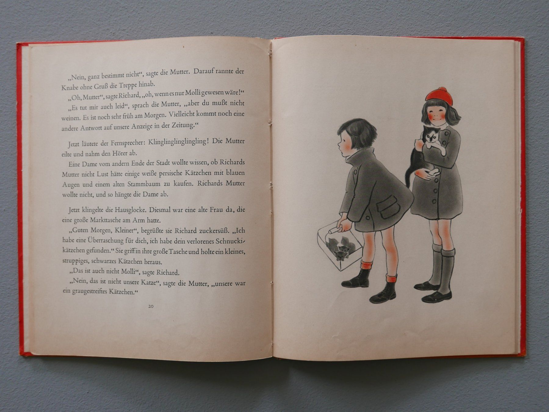 Libri: ANTIKES KINDERBUCH MOLLI KATZENGESCHICHTE – Usato da Balgach venduto da Zwischenraum 7