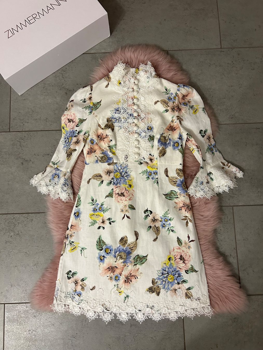 Zimmermann Vestiti: Original Zimmermann Linen Dress – Nuovo (secondo la descrizione) da St.Josefen venduto da lop_lh8d 2