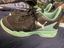 Puma Turnschuhe schwarz mint Kinder Gr. 35guter Zustand