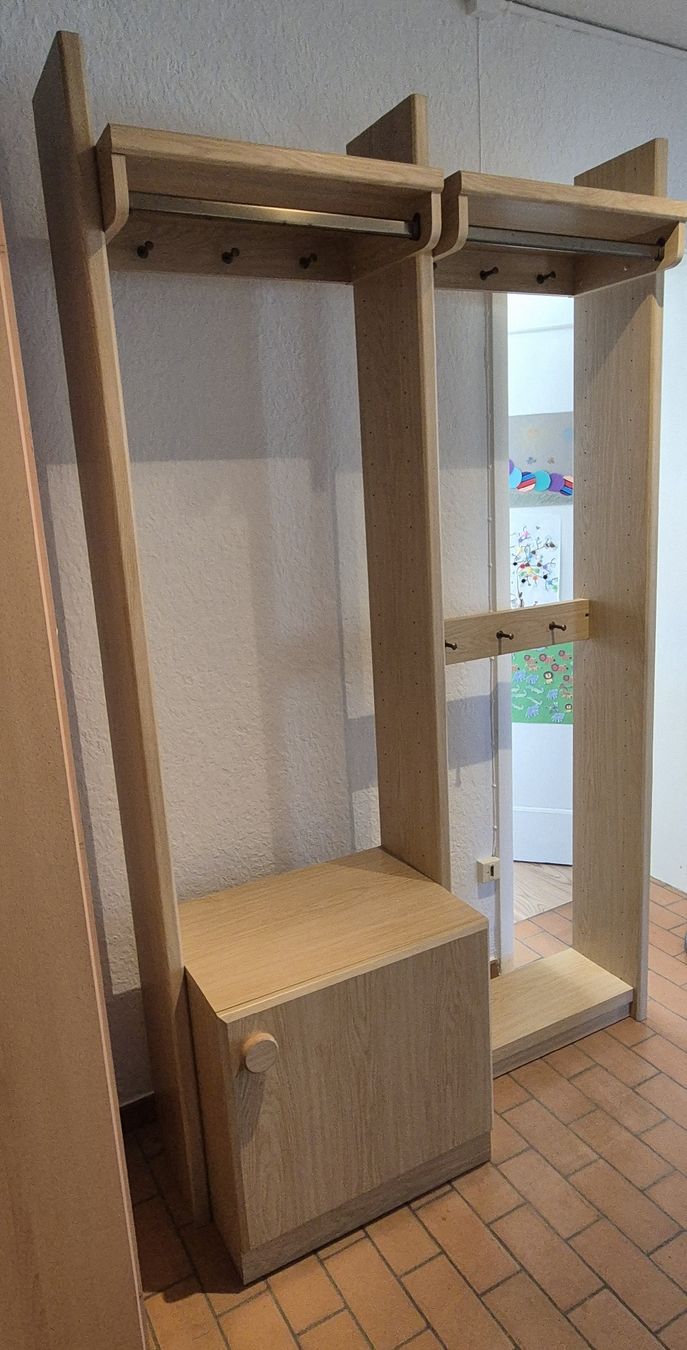 Porte manteau: Garderobe Holz stabil – D'occasion à Urdorf par sulsenad 3