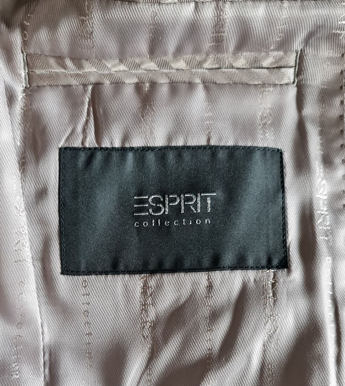 Esprit Giacche: ESPRIT VESTON /48 – Nuovo (secondo la descrizione) da kloten venduto da Dralion73 1