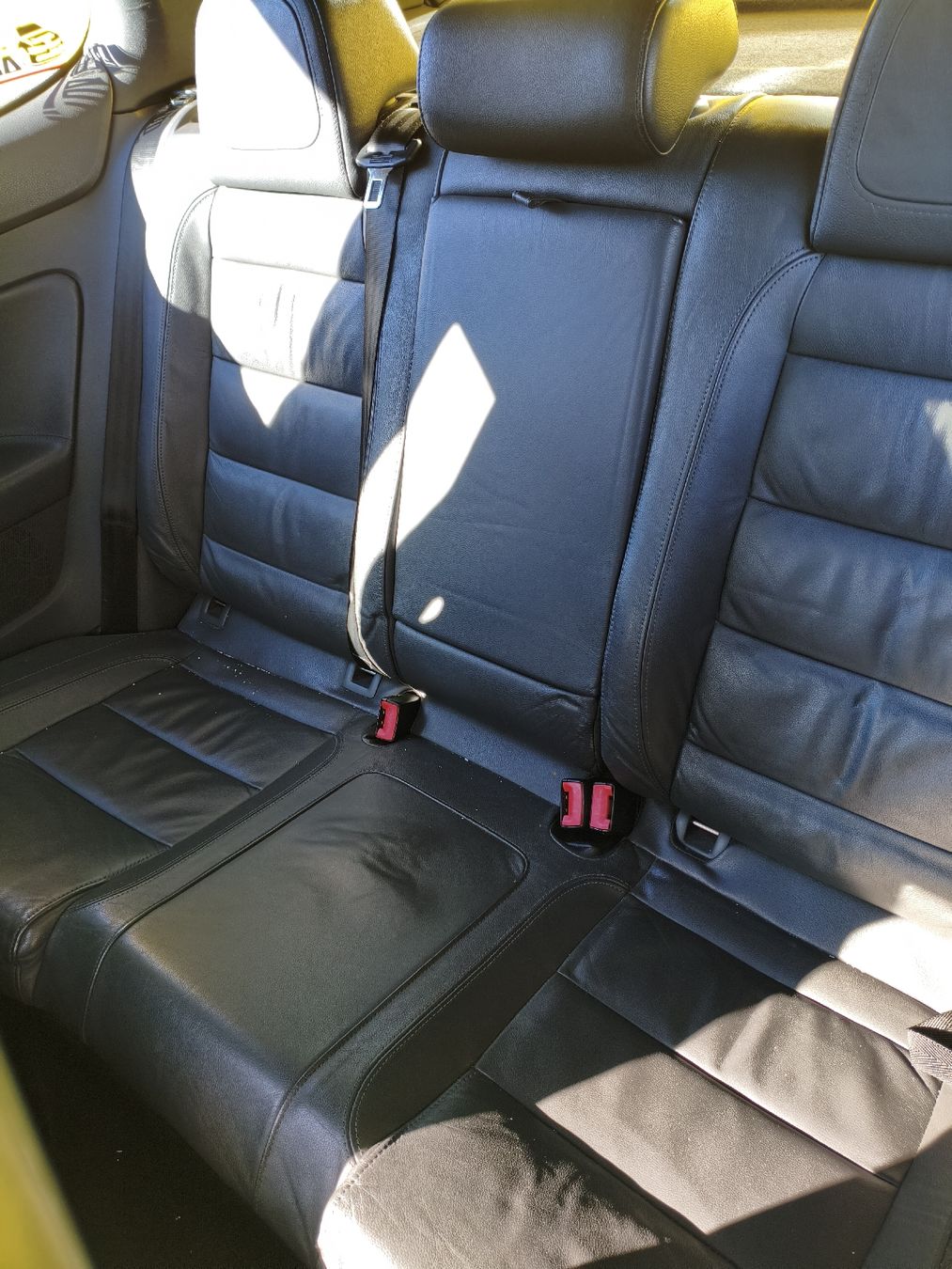 VW Automobili: Magnifique Golf 5 R32 – Usato da Vugelles venduto da Helimodel 8