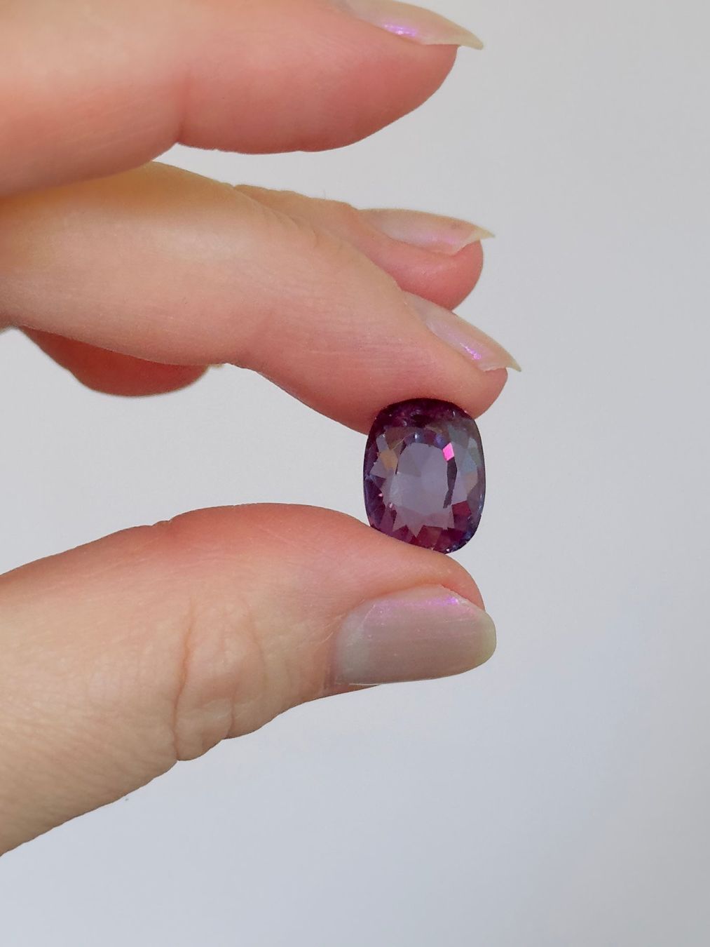 Pietre preziose: 12.10 Ct Certified Loose Gemstone – Nuovo e nell'imballaggio originale da Genève venduto da AWWA 1