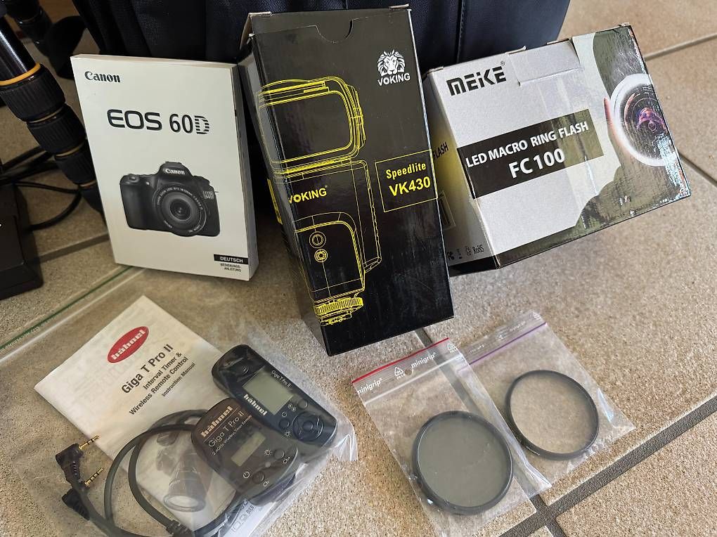 Canon Appareil photo: Canon EOS60D Spiegelreflexkamera Objektiv Makro Blitz Stativ – D'occasion à Basadingen par Cegloff 3