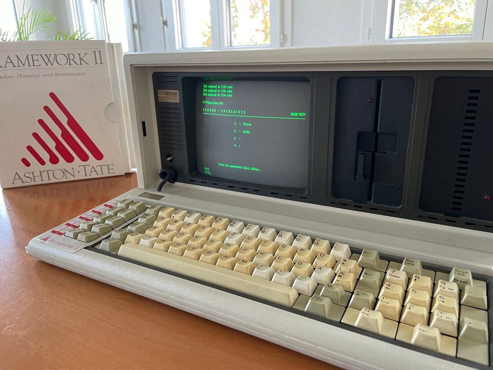 Vintage Computer Compaq Plus Portable | Kaufen auf Ricardo