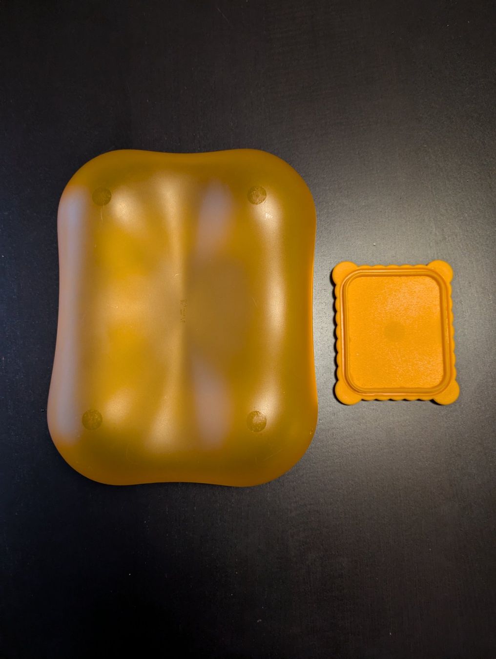 Alessi Behälter & Ähnliches: Alessi Mary Biscuit Dose orange – Gebraucht aus Horw von dreavw 4