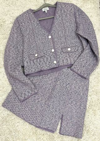 Tweed Zweiteiler Set / Jacke & Rock / Grösse M-L / Lila