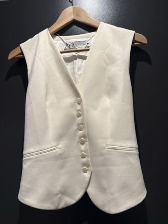 Vest Zara buttoned waistcoat in white size XS