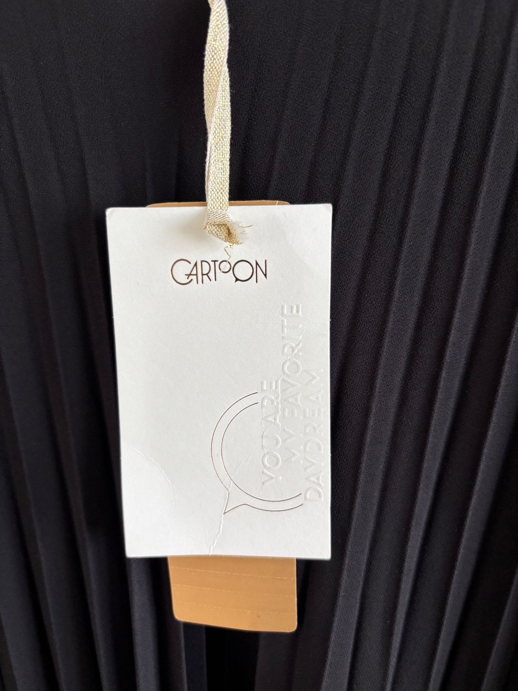 Vestiti: Neues Kleid von Cartoon – Nuovo (secondo la descrizione) da Herznach venduto da sdr_6ct9 2