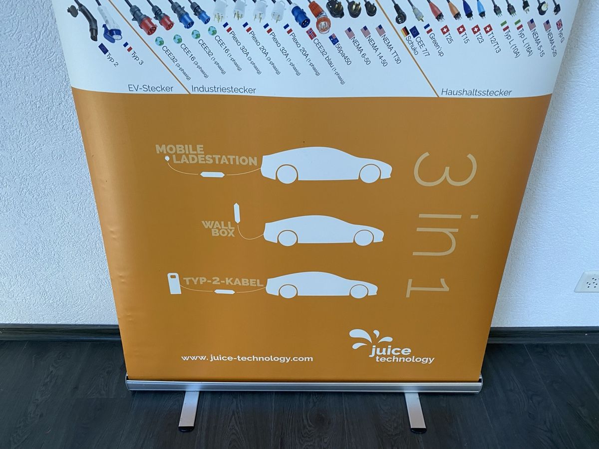 Allestimento di negozi e stand fieristici: Roll Up Banner Juice Booster 2 – Usato da Hägglingen venduto da Karin0802 3