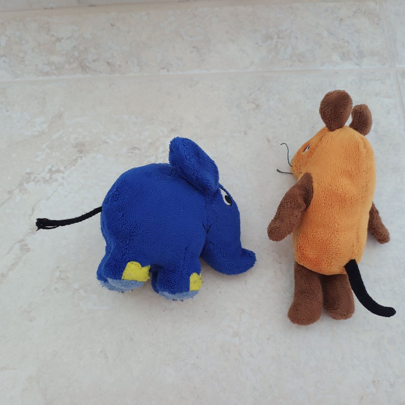 Giocattoli: Zwei Plüsch Maus und Elefant – Usato da Emmetten venduto da Hornberger 2