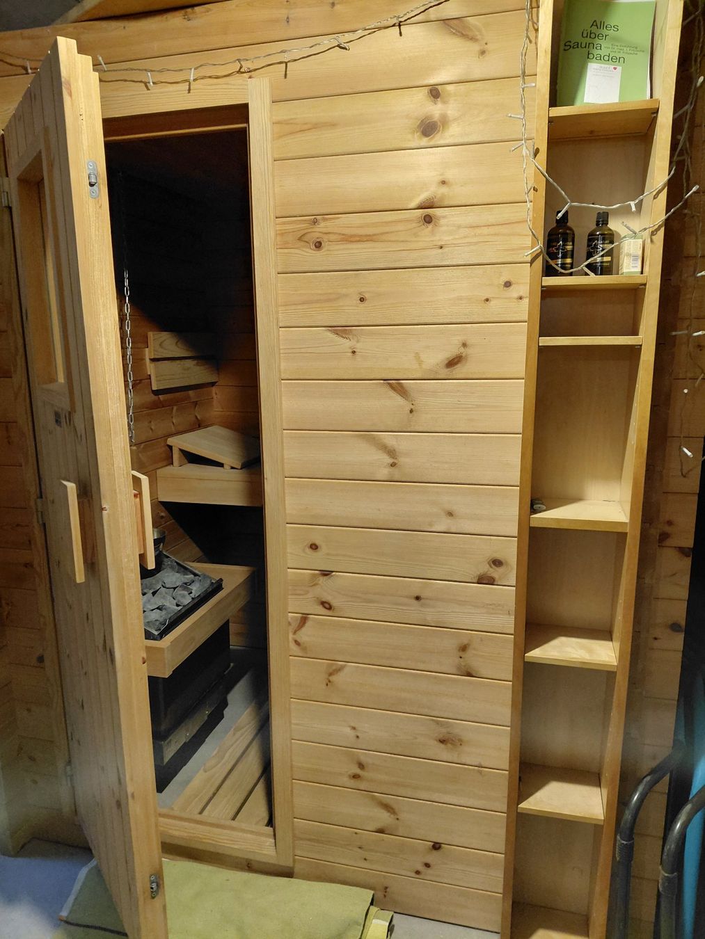 Sauna & Accessori: Vollholz-Sauna – Usato da Bäretswil venduto da grorami