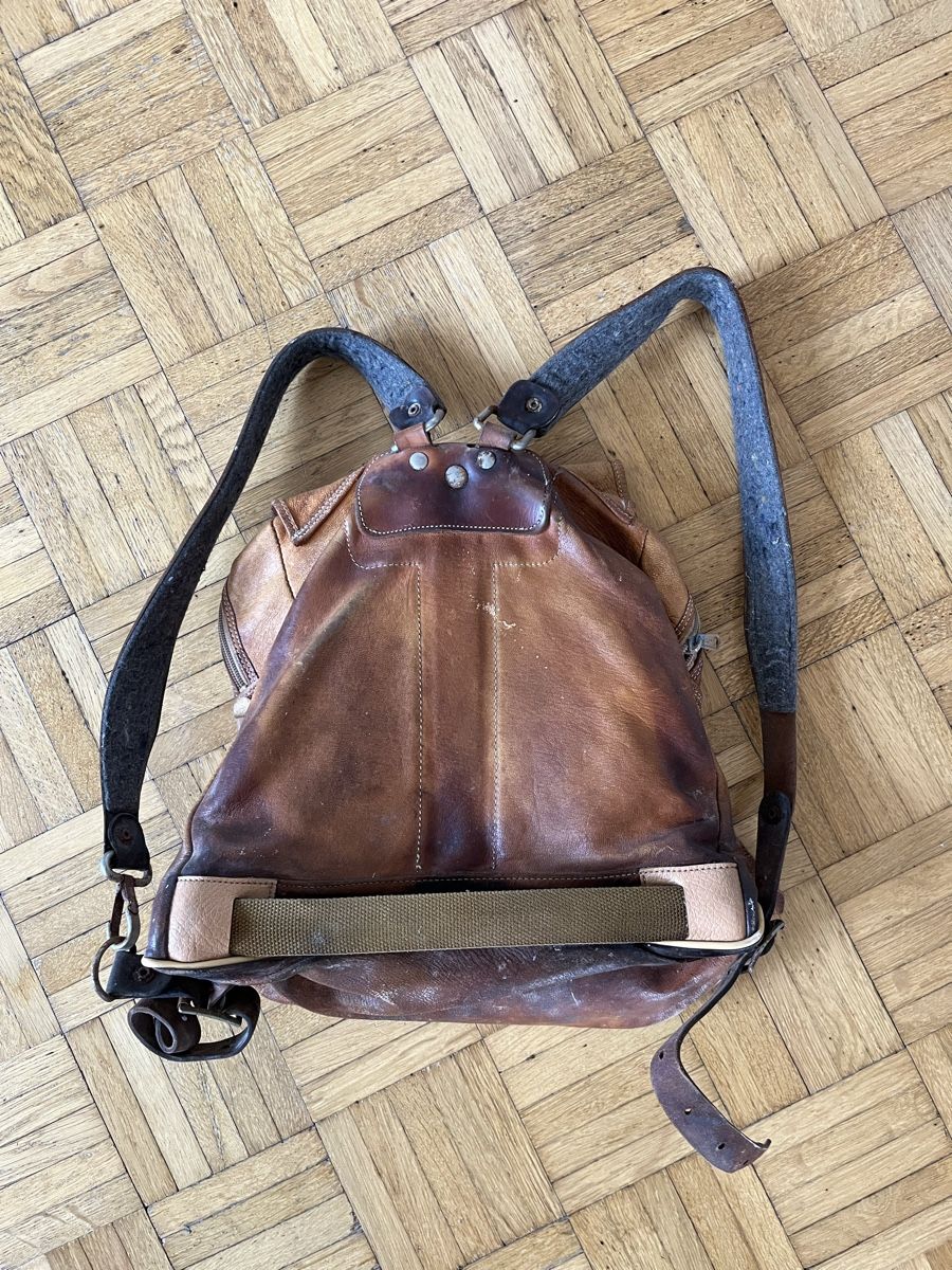 Sacs à dos: Antiker Rucksack aus Leder – D'occasion à Burgdorf par gab_bf55