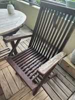 Vintage wooden garden chair, Need refresh,4 usable,2 broken