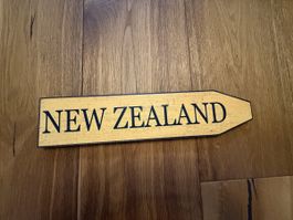 Holz Dekoschild NEW ZEALAND 45cm, Neuwertig