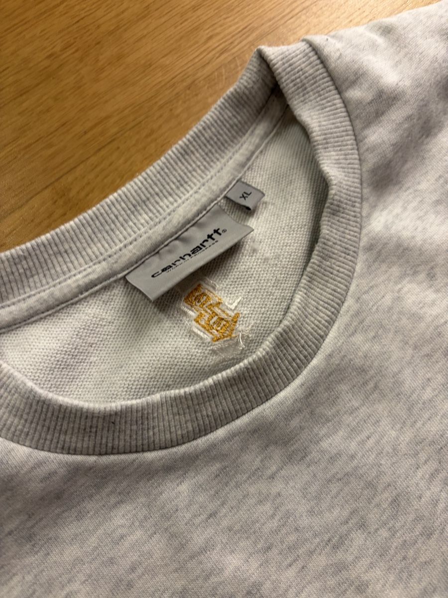 Carhartt Maglioni & Felpe: Carhartt Pullover Grau – Usato da Schaffhausen venduto da golazo_vines 2