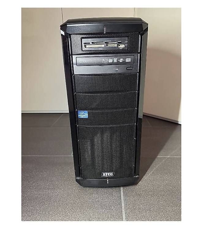 Monitore: Monitor + Computer – Gebraucht aus Mezzovico von Luca_Bortone 2