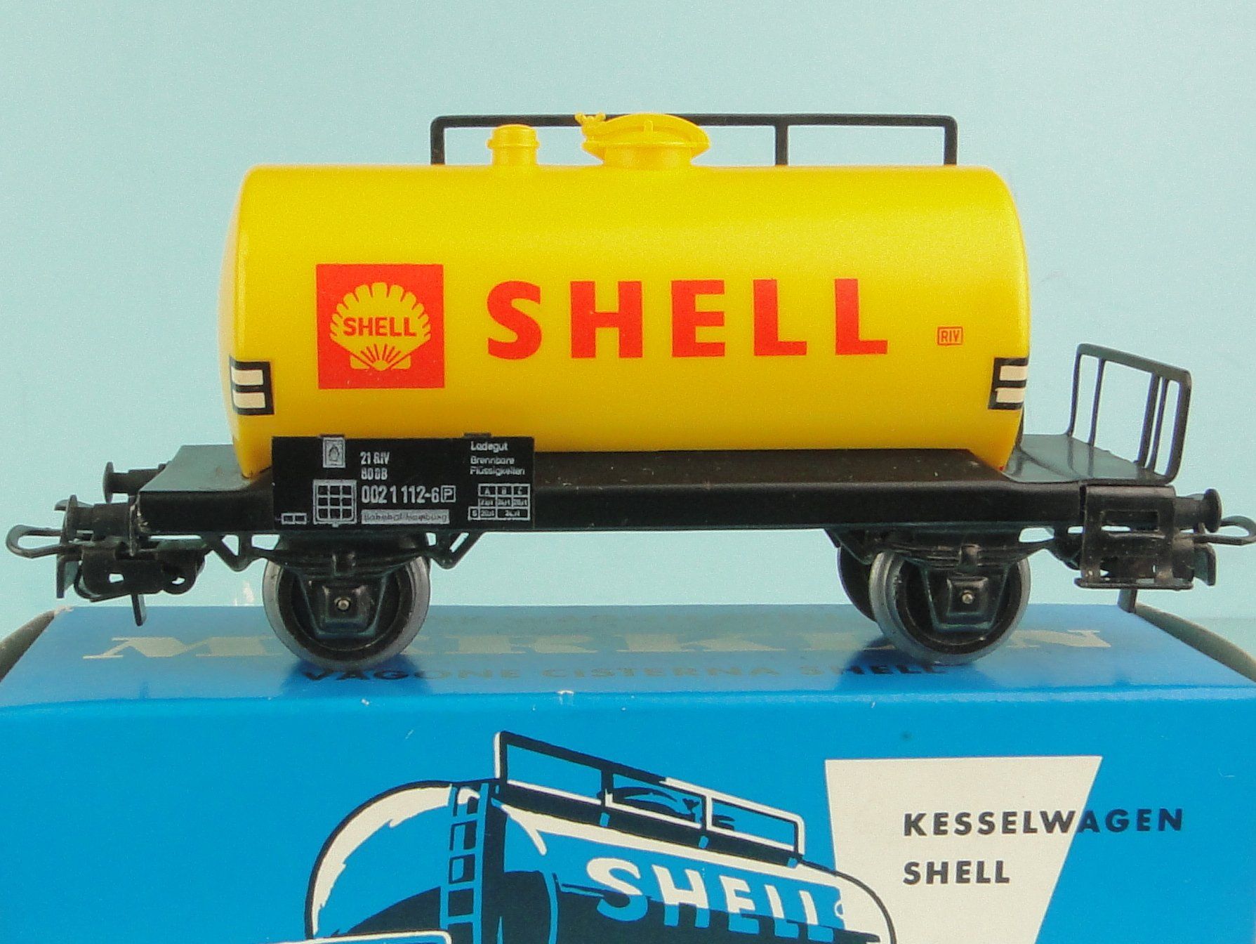 Märklin Modelleisenbahnen: Märklin H0 4502 Shell – Gebraucht aus Bülach von cann11 2
